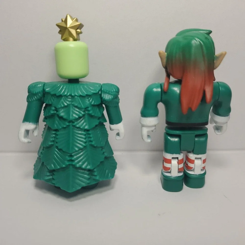 Roblox Christmas Festive Tree Man & Elf Figure Advent Calendar 2021 Jazwares